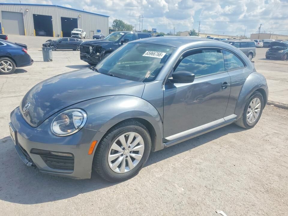 2018 VOLKSWAGEN Beetle