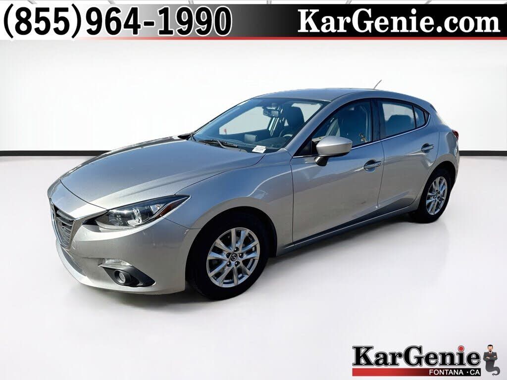 2015 MAZDA Mazda3