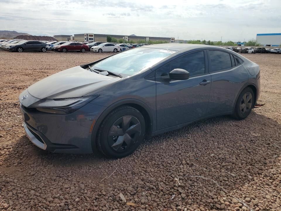 2026 TOYOTA Prius