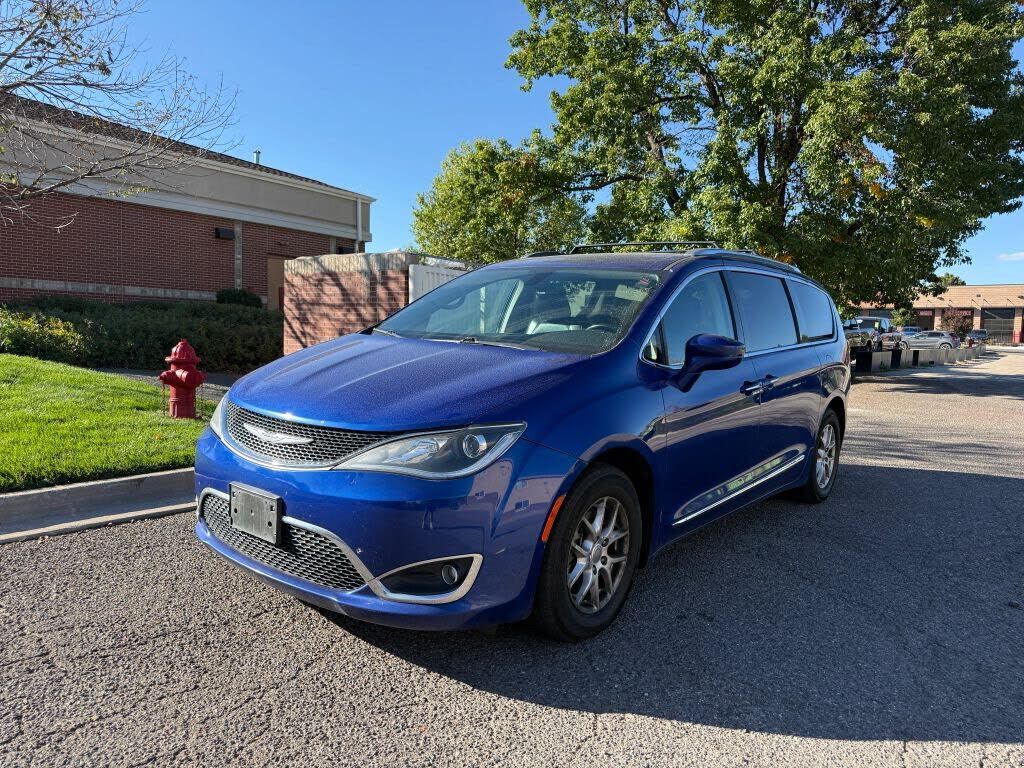 2020 CHRYSLER Pacifica