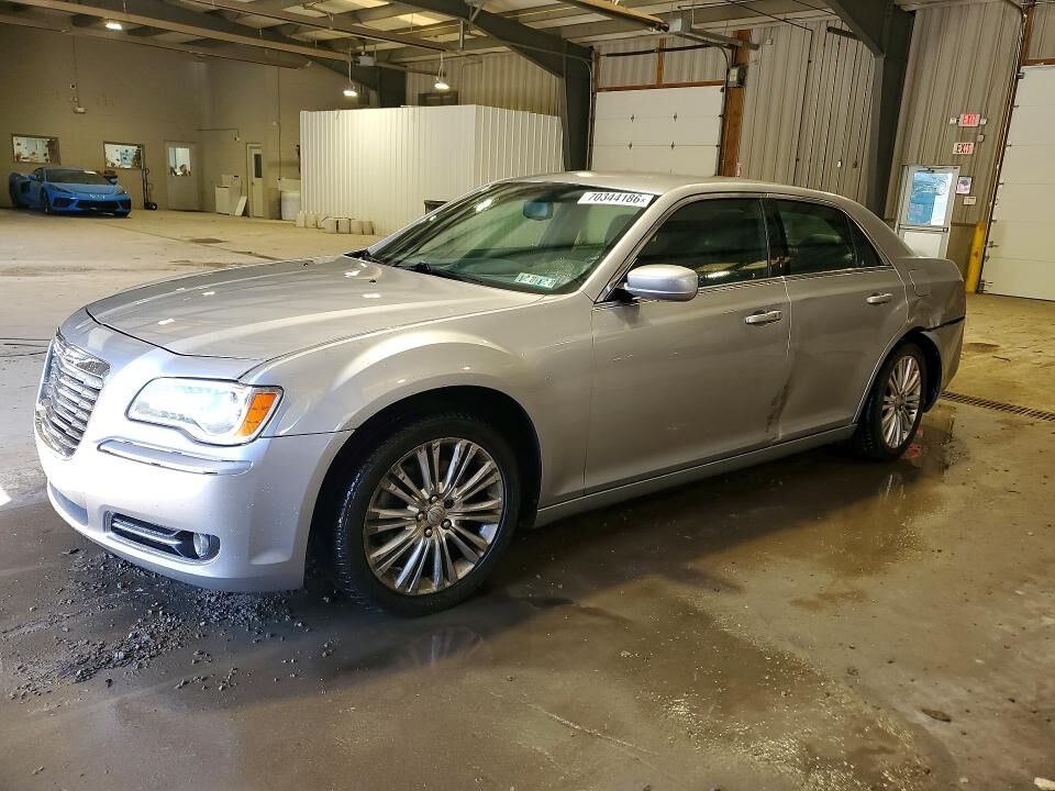 2014 CHRYSLER 300