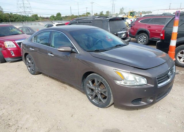 2013 NISSAN Maxima
