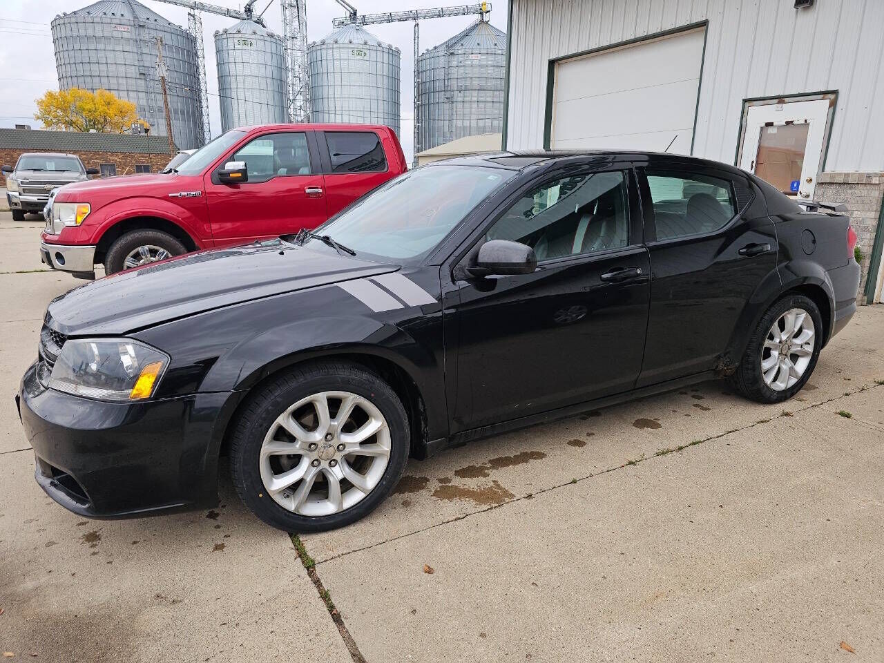 2012 DODGE Avenger