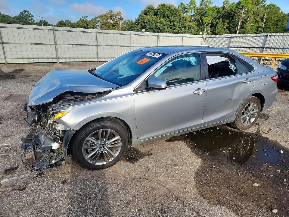2017 TOYOTA Camry