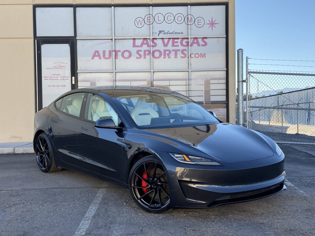 2024 TESLA Model 3