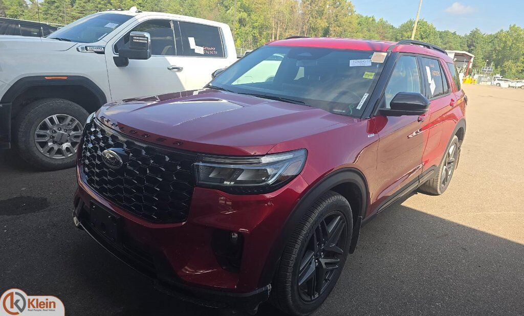 2025 FORD Explorer