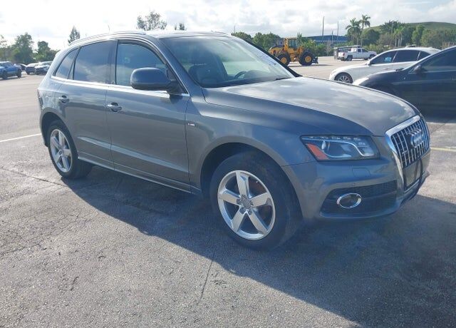 2012 AUDI Q5