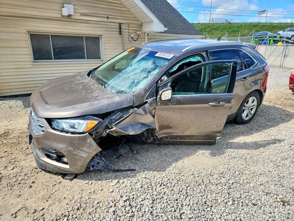 2019 FORD Edge