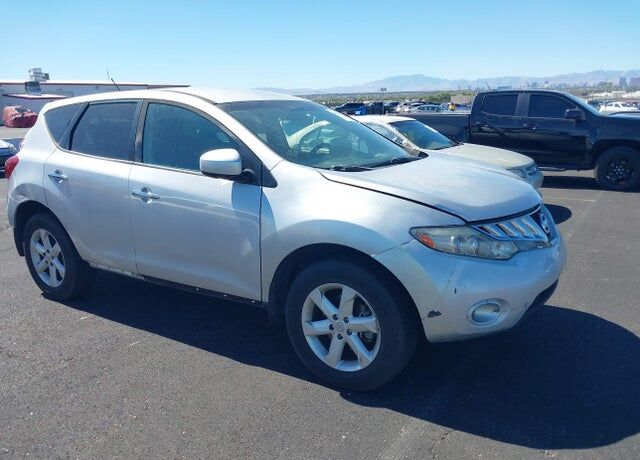 2010 NISSAN Murano