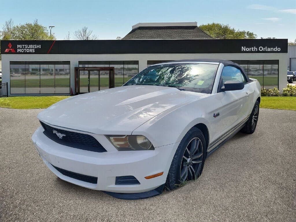 2011 FORD Mustang