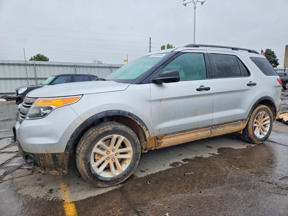 2015 FORD Explorer