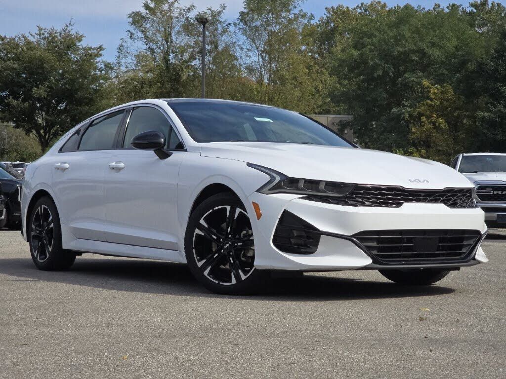 2023 KIA K5