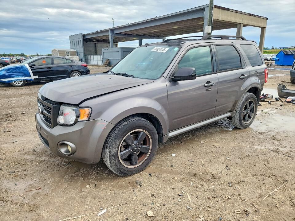 2011 FORD Escape