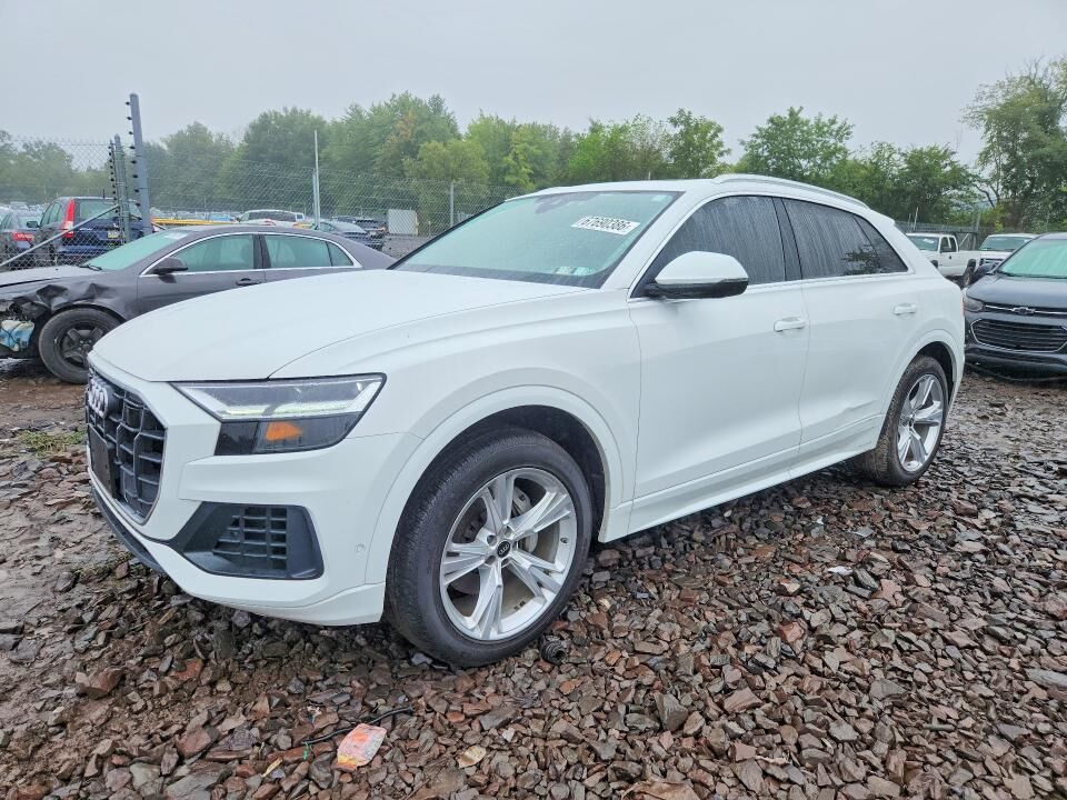 2022 AUDI Q8