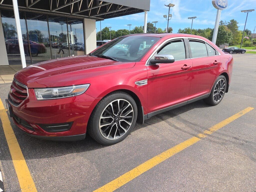 2018 FORD Taurus
