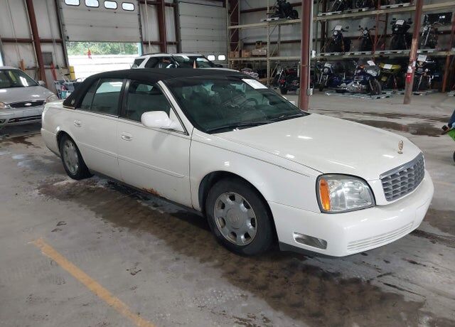 2005 CADILLAC Deville
