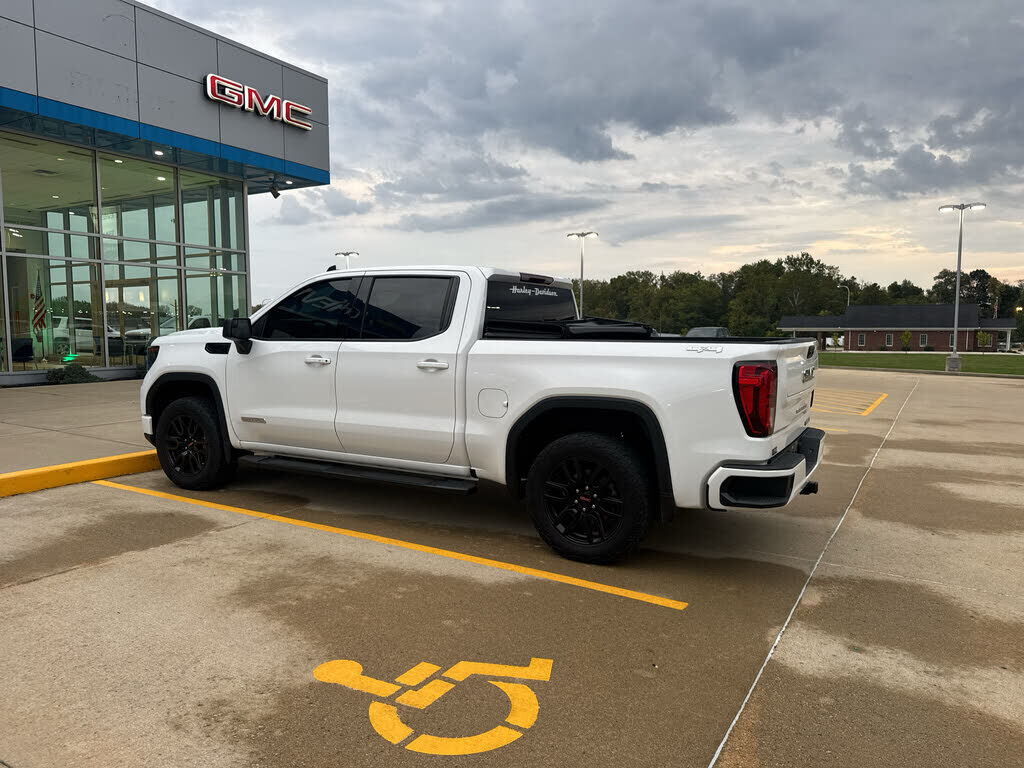 2022 GMC Sierra