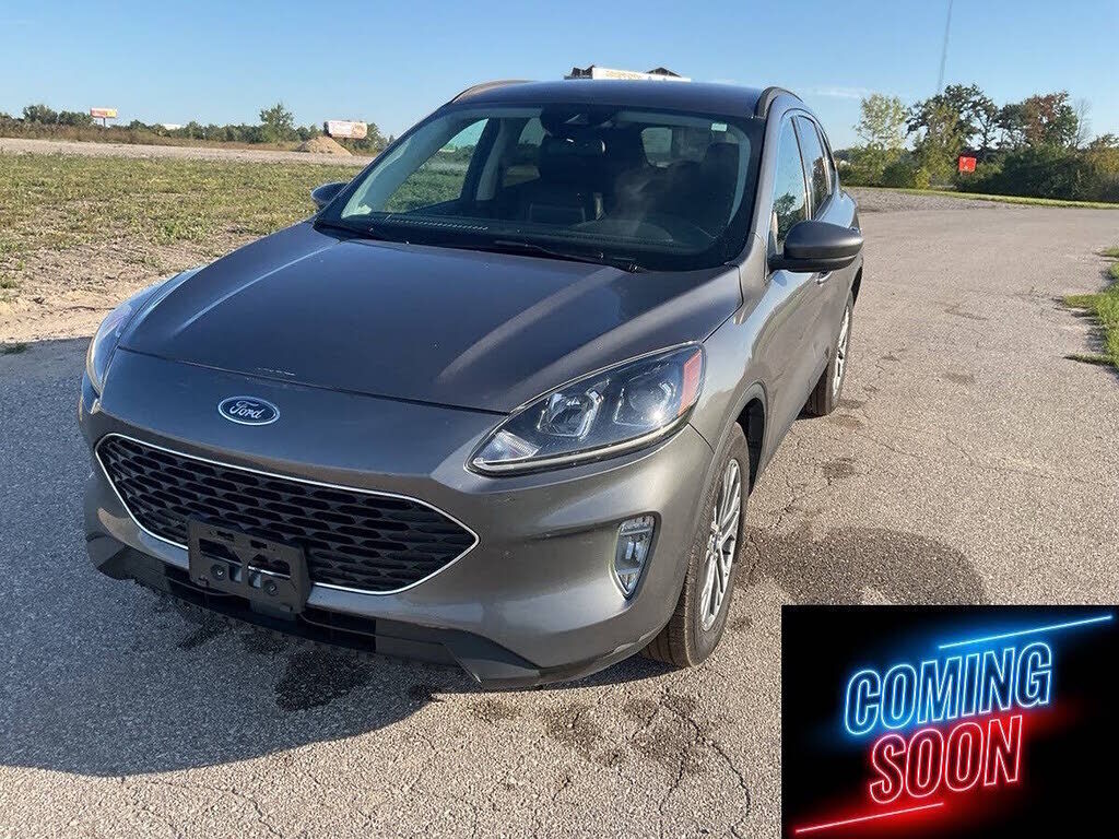 2021 FORD Escape