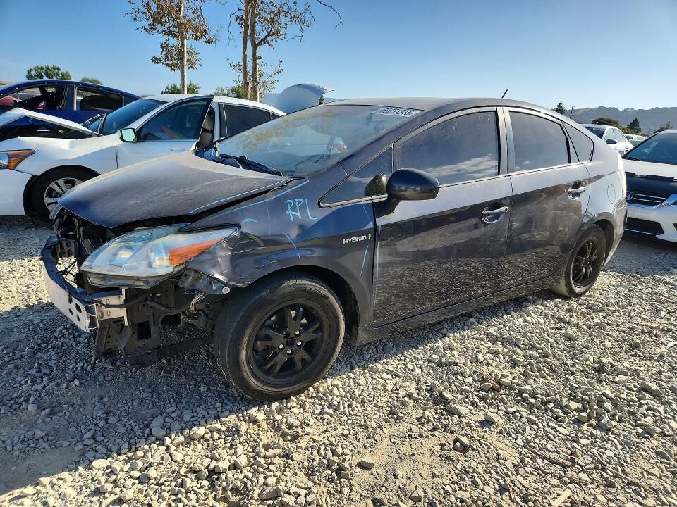 2011 TOYOTA PRIUS