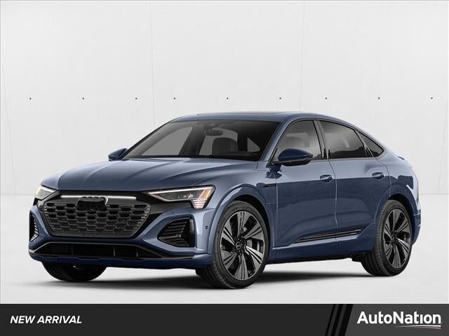 2024 AUDI Q8