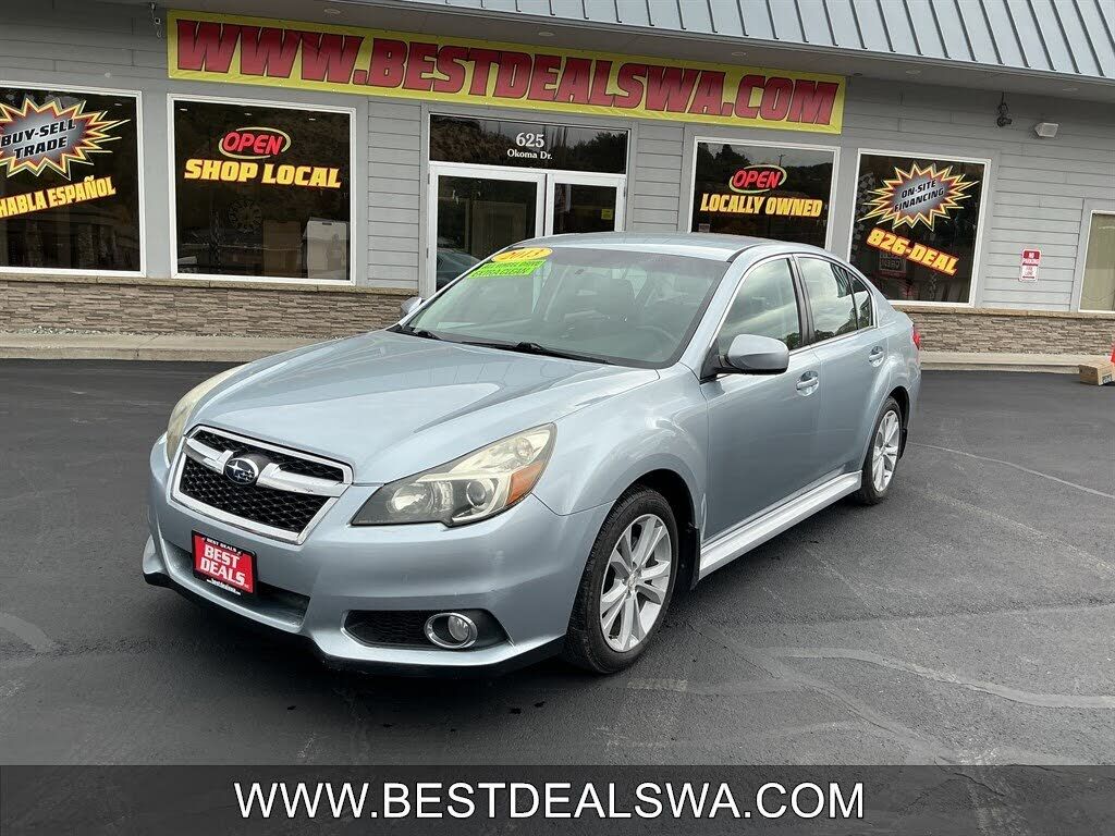 2013 SUBARU Legacy