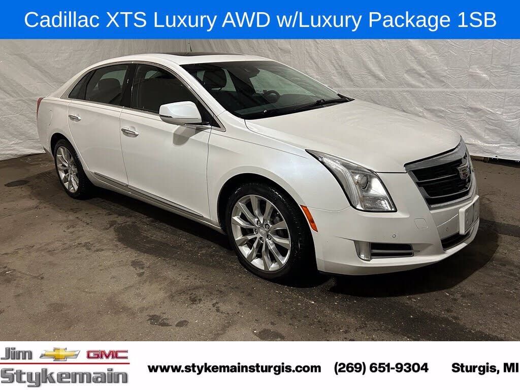 2017 CADILLAC XTS