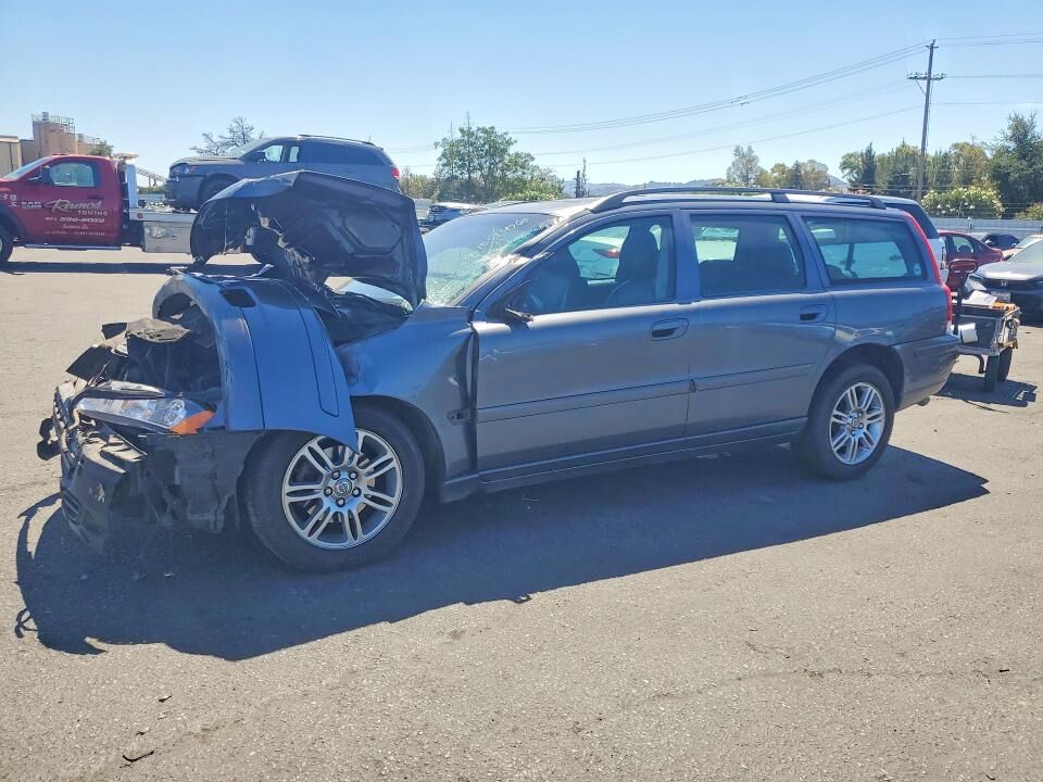2007 VOLVO V70