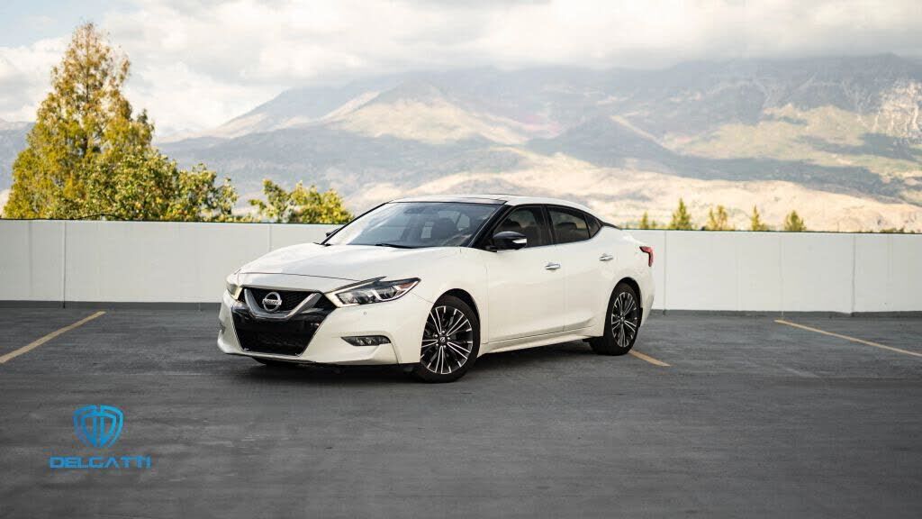 2016 NISSAN Maxima