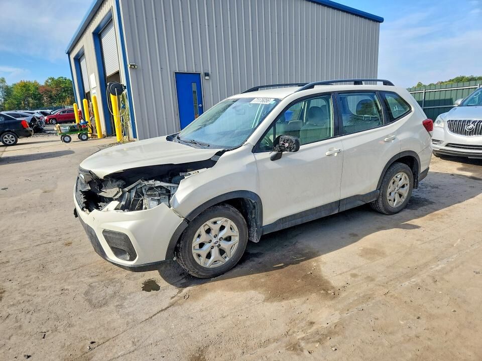 2020 SUBARU Forester