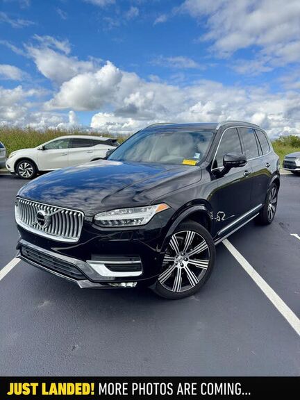 2021 VOLVO XC90