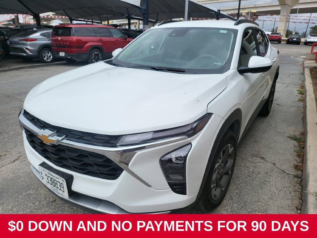 2026 CHEVROLET Trax