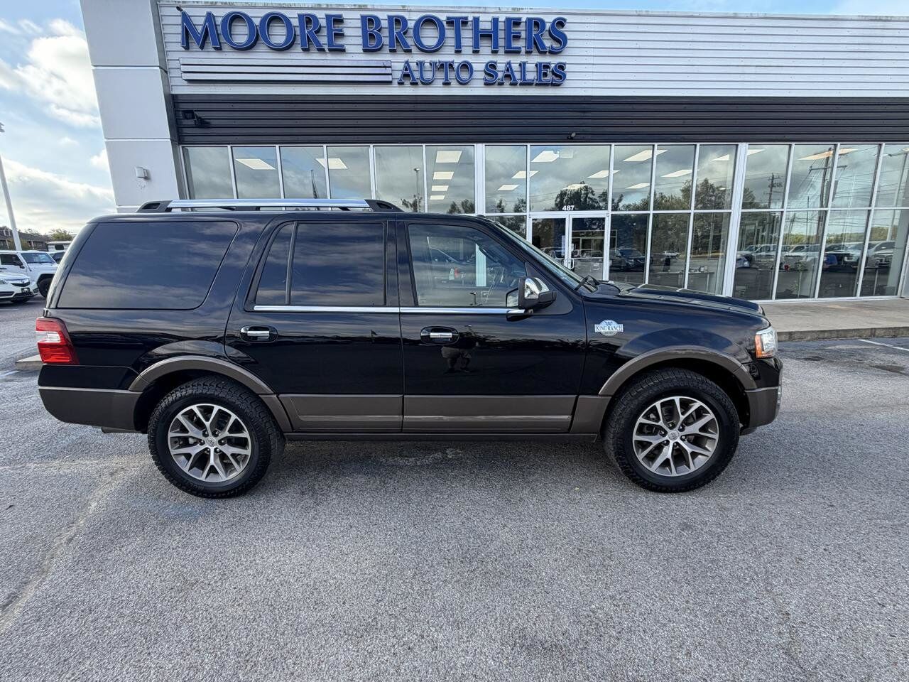 2017 FORD Expedition