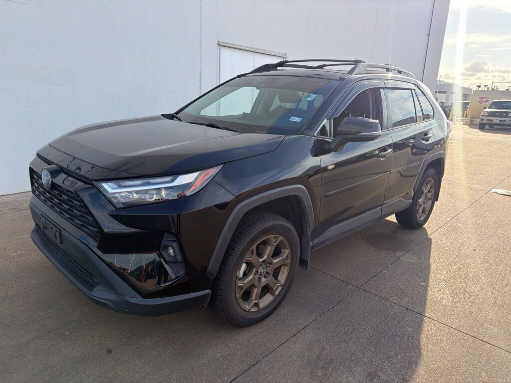 2023 TOYOTA RAV4