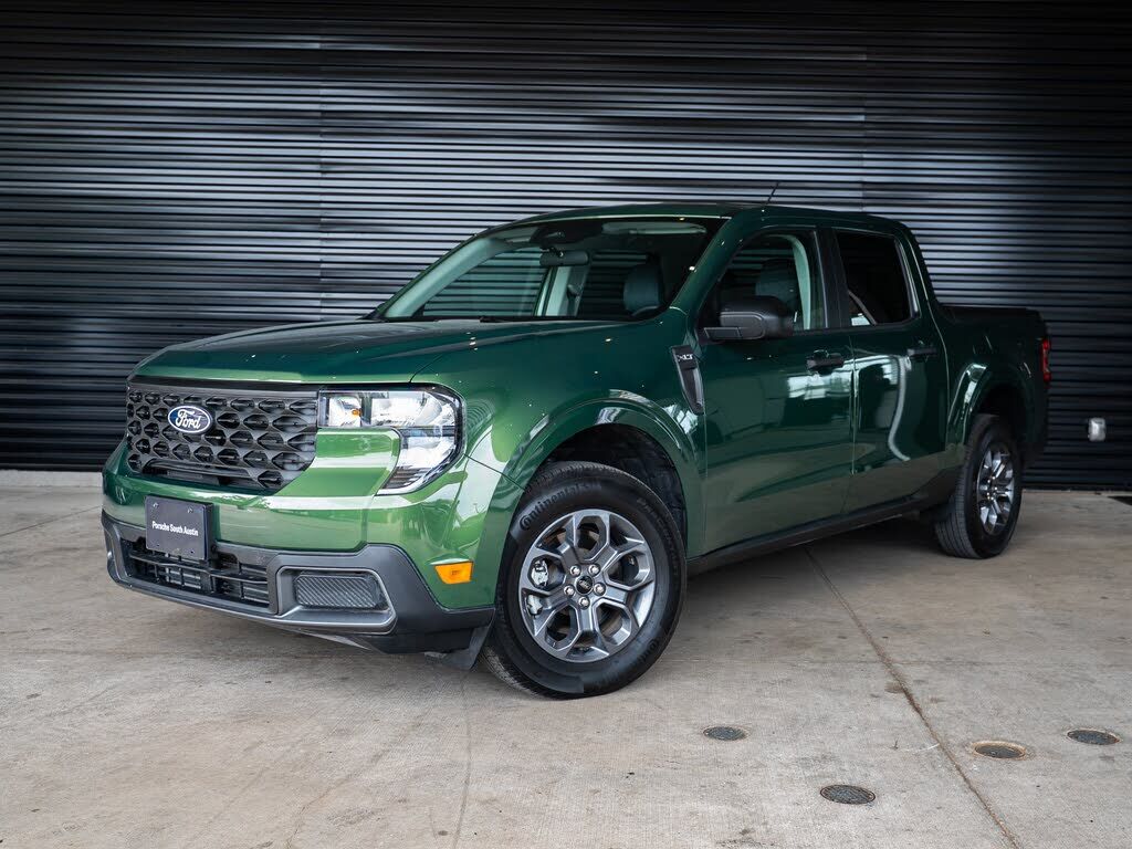 2025 FORD Maverick