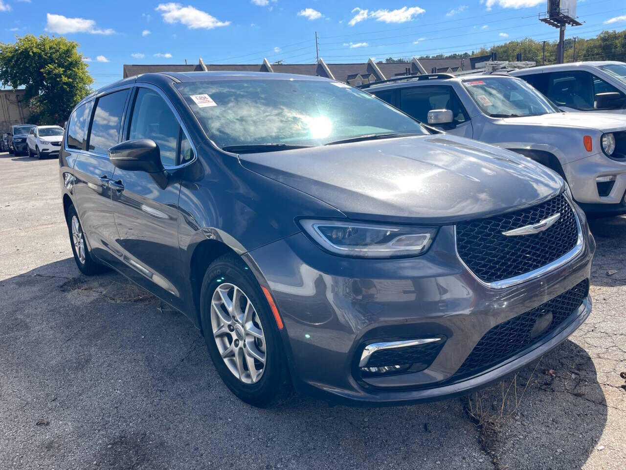 2023 CHRYSLER Pacifica
