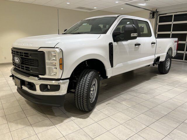 2027 FORD F-350