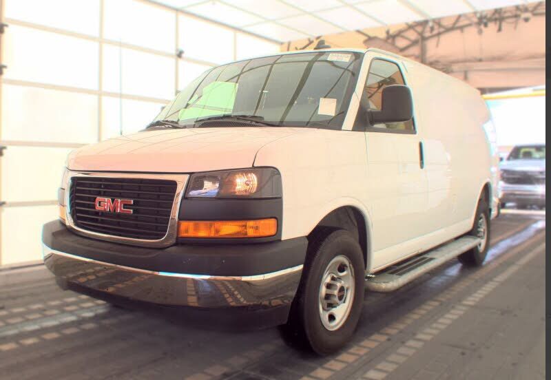 2025 GMC Savana