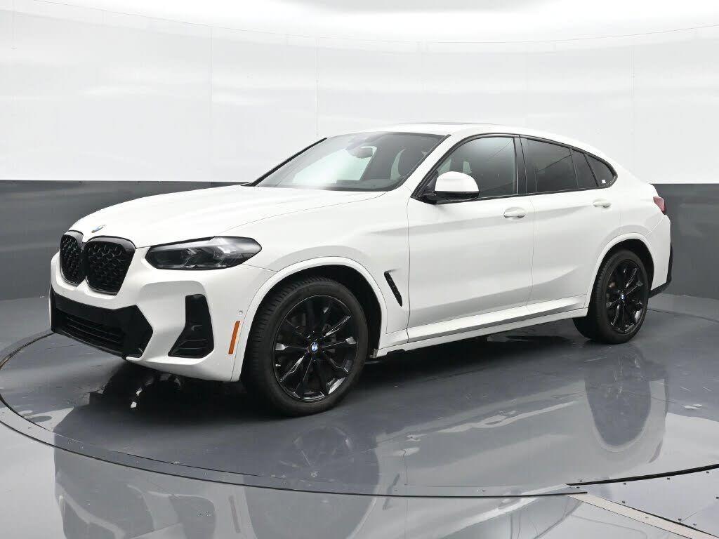 2023 BMW X4