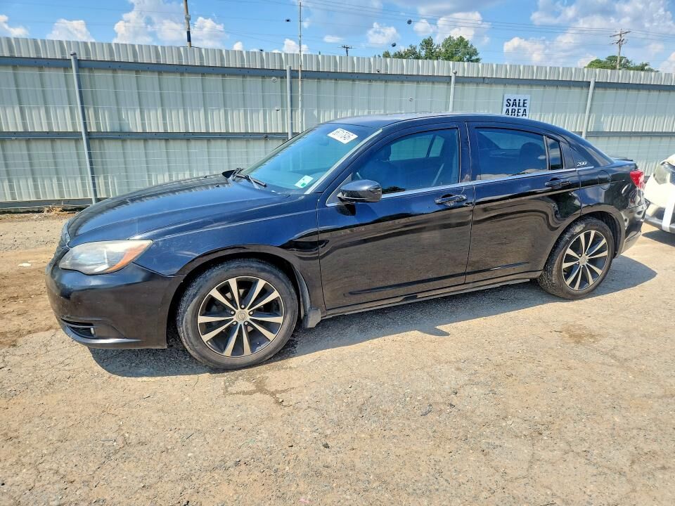 2012 CHRYSLER 200