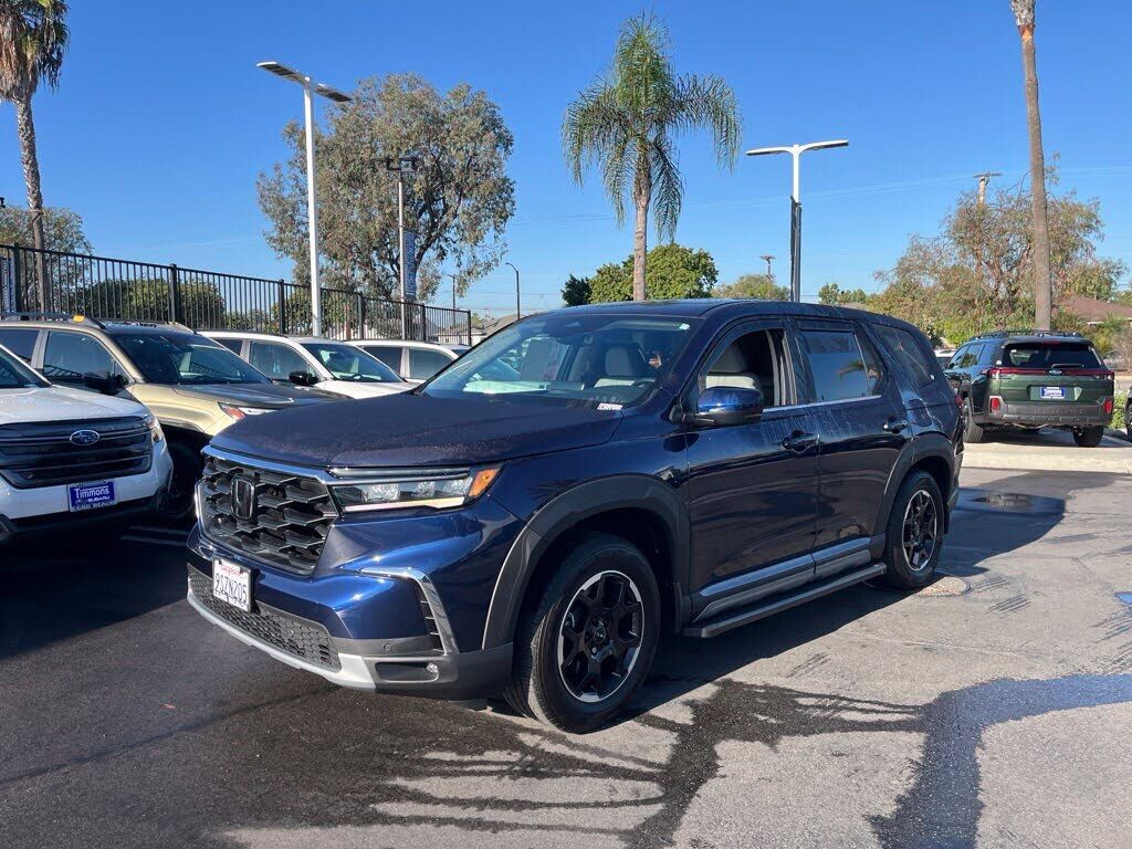 2025 HONDA Pilot