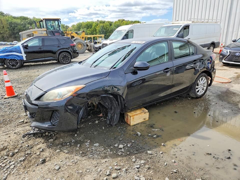 2012 MAZDA Mazda3