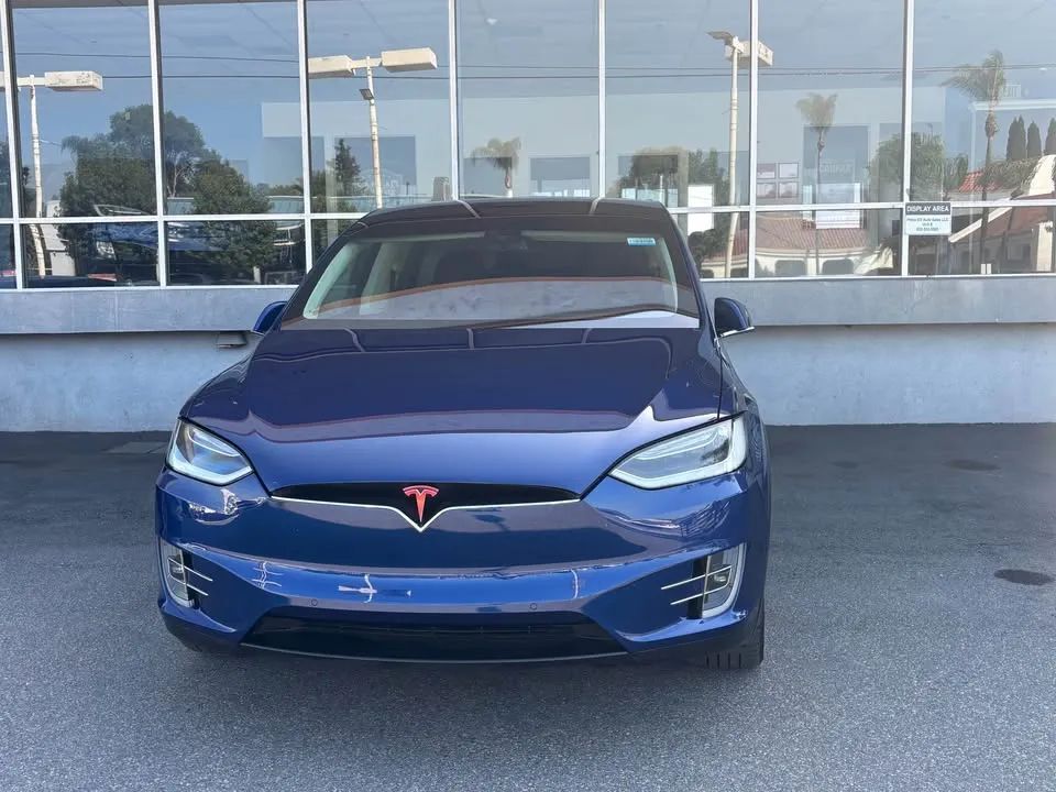 2016 TESLA Model X