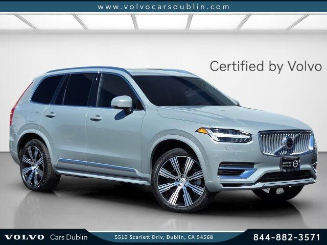 2025 VOLVO XC90