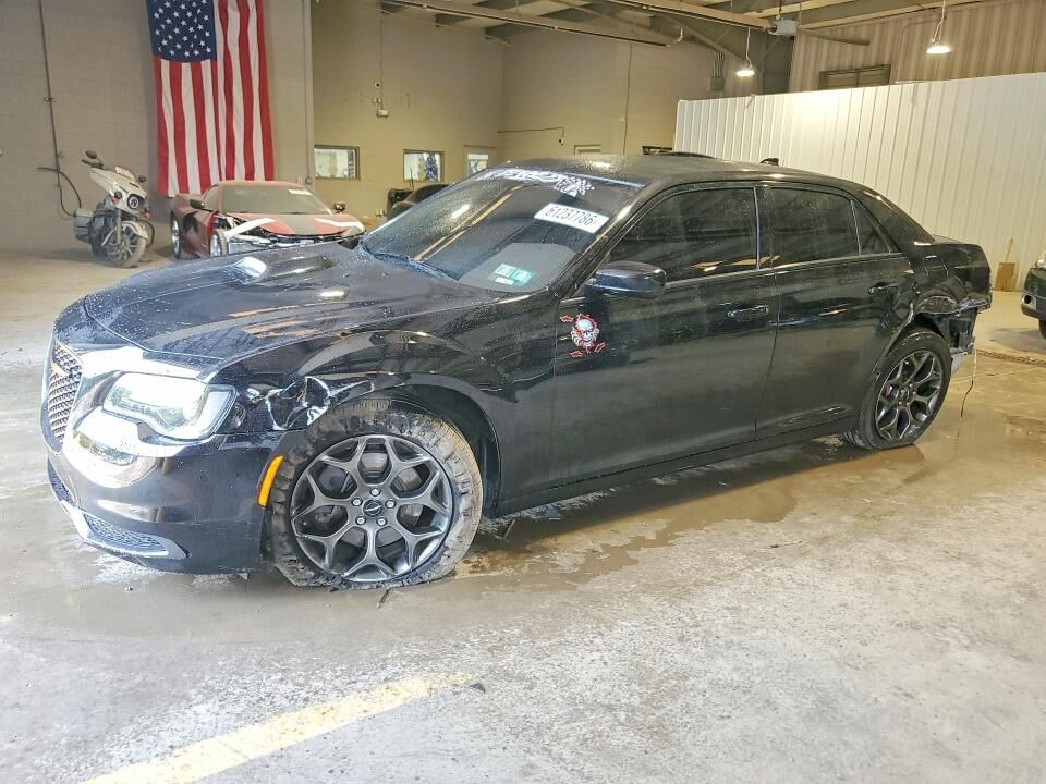 2018 CHRYSLER 300
