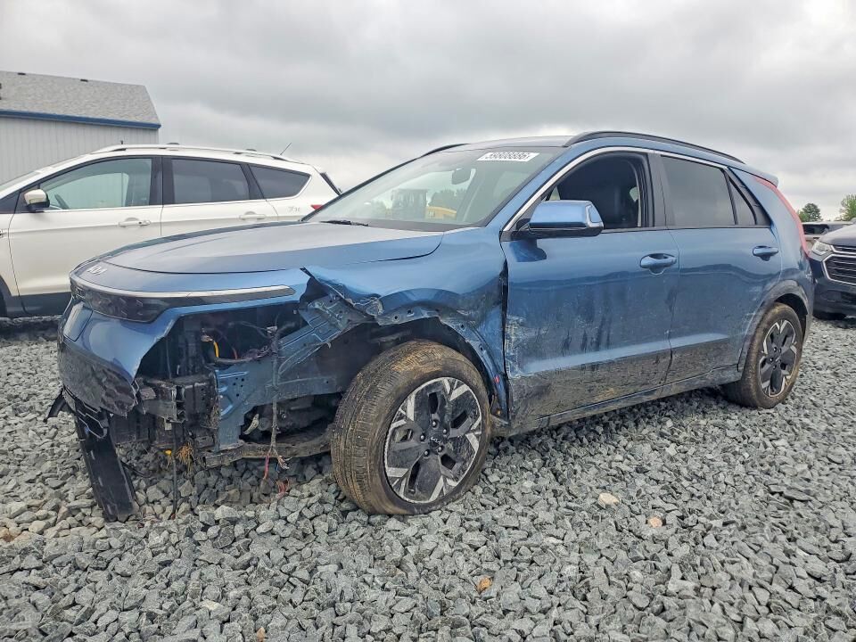 2023 KIA Niro