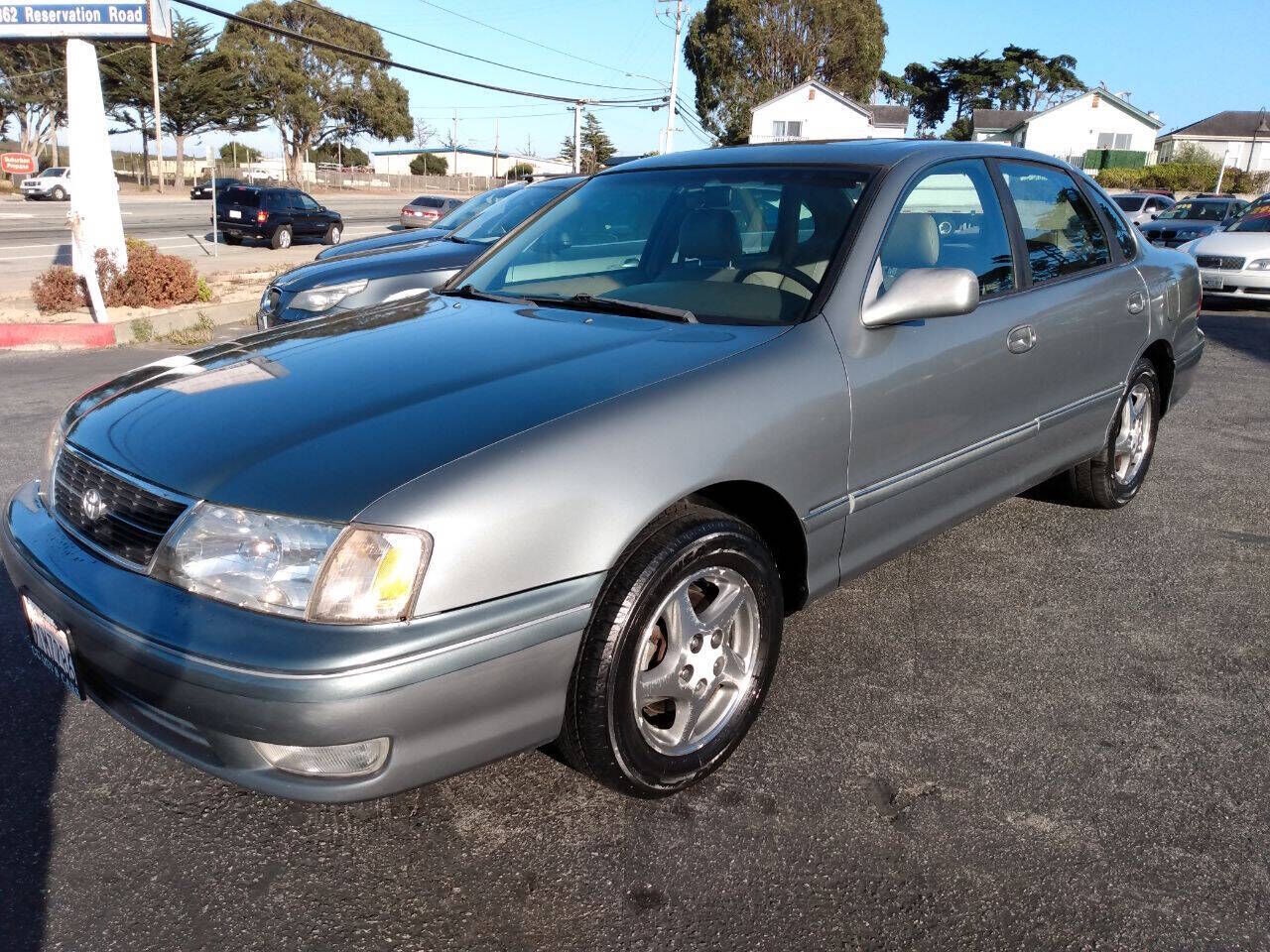 1999 TOYOTA Avalon
