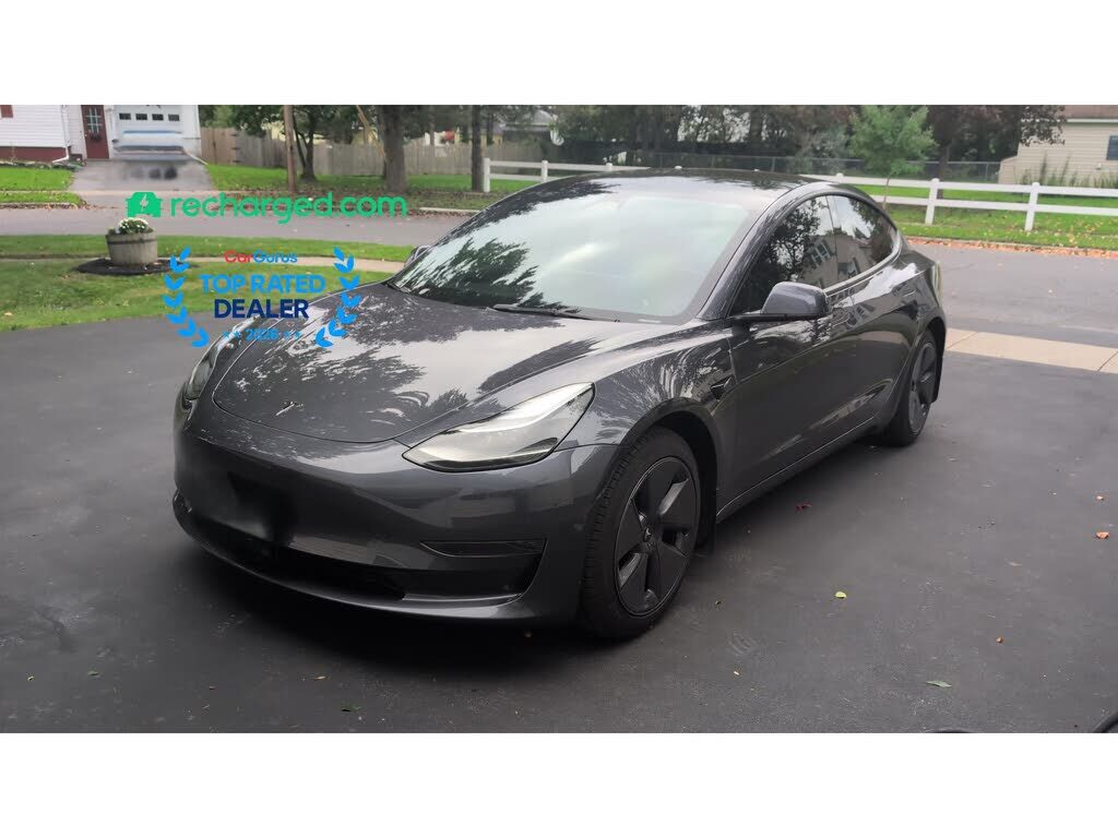 2023 TESLA Model 3