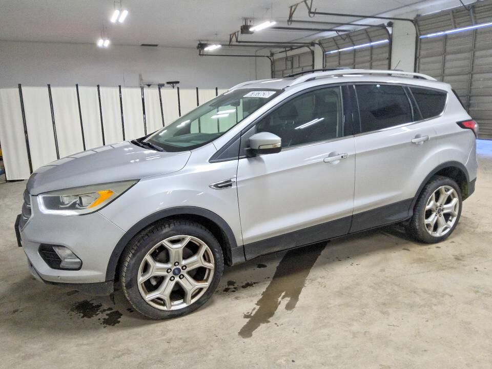 2017 FORD Escape
