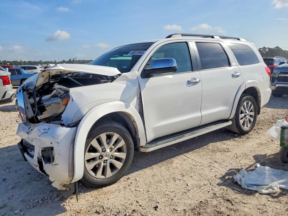 2015 TOYOTA Sequoia