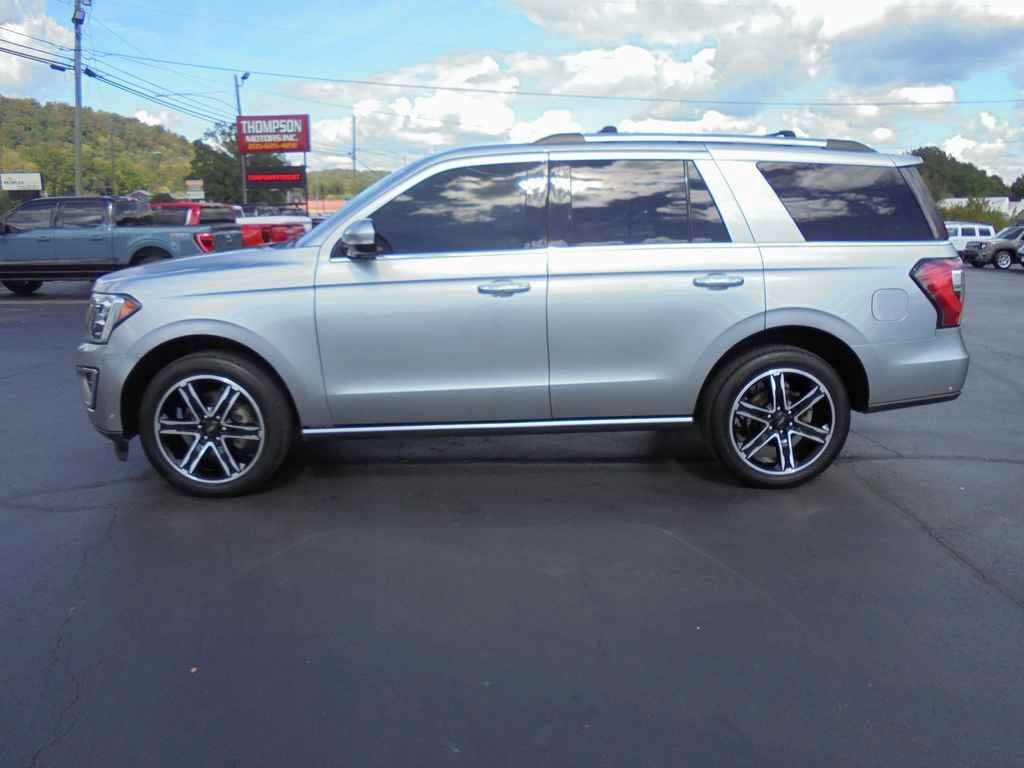 2021 FORD Expedition